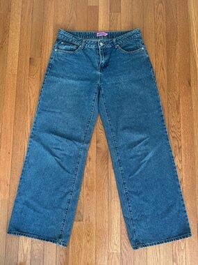 Edikted Raelynn Washed Low Rise Baggy Jeans Blue Wash Size M